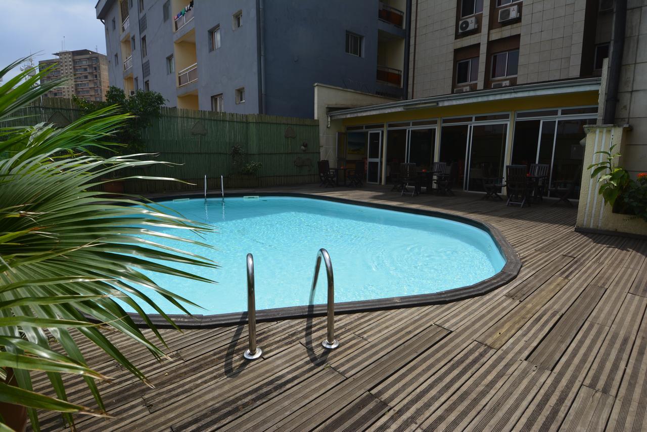 Merina Hotel Yaounde Exterior photo
