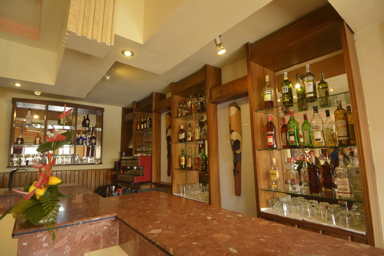 Merina Hotel Yaounde Exterior photo